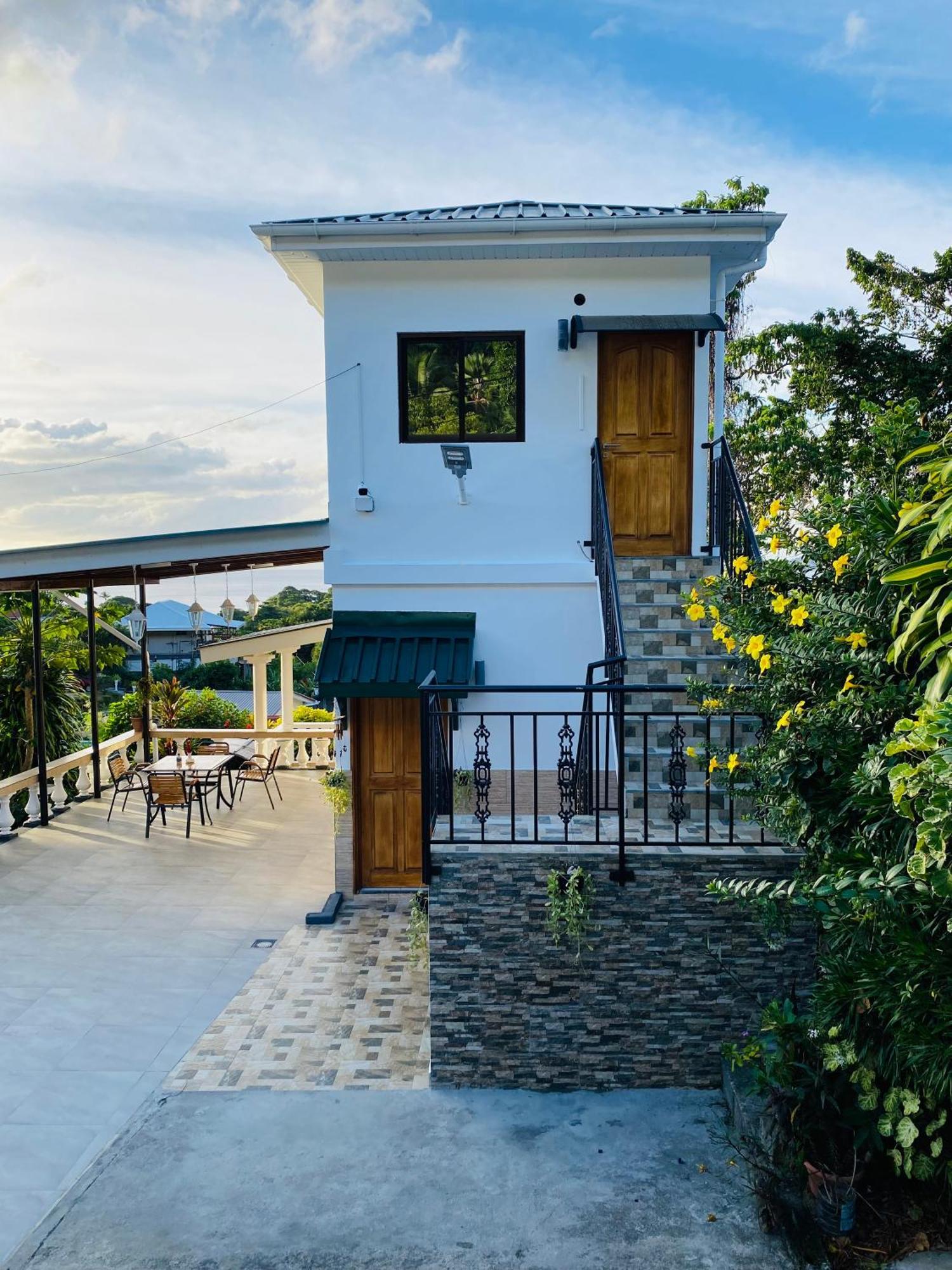 Oceanic View Lodges Бель-Омбр Экстерьер фото